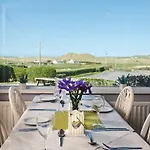 The Fanad Отель типа 